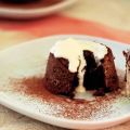 Warme chocoladecakejes