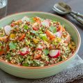 Tabouleh van bulgur en quinoa met kruiden