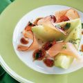 Meloen met kruidendressing en ham