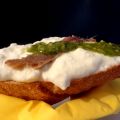Trappizino met stracciatella, ansjovis en pesto