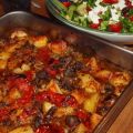Ovenschotel met lamsvlees en Griekse salade