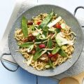 Wokschotel met zwartebonensaus