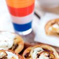 Minipizza met kaas en ui