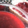 Zelfgemaakte aardbeienjam