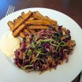 rodekool salade met tahin/gember dressing en[...]