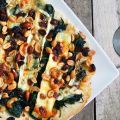 Vega: Pizza met spinazie, brie, noten en honing