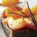 Kokosgebak met abrikozen