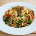 Meatless Monday: Quinoa met linzen en courgette