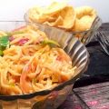 Dinner: Noedels met Oosterse wokgroentes,[...]