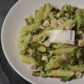 Pasta met doperwten-gorgonzolasaus en snijbonen