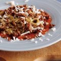 Pestospaghetti met gehakt en witte kaas