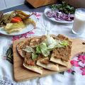 Etli ekmek (Turks platbrood met gehaktvulling)