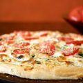 Zelfgemaakte pizzabodem