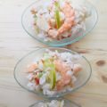 Zoetzure garnalen surimi rijstsalade met limoen