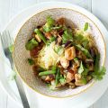 Thaise kipnoedels met aubergine