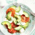 Avocadocaprese met chilipeper