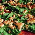 Lunch: flinterdunne pizza met spinazie,[...]