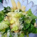 Gemengde salade met cashewnoten en palmharten