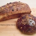 Luxe speltbrood met amandelen en rozijnen