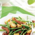 Lauwwarme aardappelmaaltijdsalade