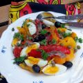 Salade van gegrilde paprika's met ei en ansjovis