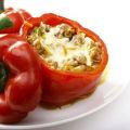 Gevulde paprika's met gehakt en rijst
