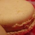 Amaretto macarons