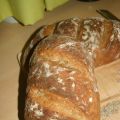 Zuurdesembrood met zonnebloempitten