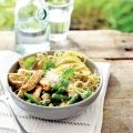 Pasta met aardappel, kip en sperziebonen
