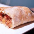 Vega: Pizza Calzone met groentes en Grano Padano