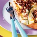 Naanbrood met courgette, quorn en piccalilly