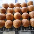 Bruine bolletjes