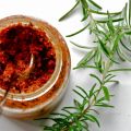 spread van paprika en rozemarijn
