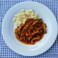 Geschnetzeltes met paprika-tomatensugo