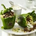 Gevulde groene paprika`s met een Indisch tintje