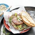 Vegaburger met houmous