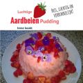 Luchtige aardbeienpudding