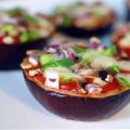 Vega: Auberginepizzaatjes met paprika, ui en[...]