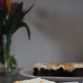 Chocolade-notentaart met sinaasappel en witte[...]