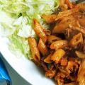 Opwarmpasta met Doritos en sla