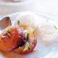 Gegrilde nectarines met munt en slagroomijs
