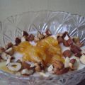 Muhallebi  met abrikozen en noten