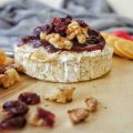 Gebakken Camembert met Cranberriesaus en[...]