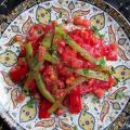 Marokkaanse salade van geroosterde puntpaprika