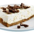 Light white chocolate cheesecake