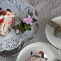 Aardbeienbanketroom-cakerol