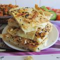 Peynirli börek (Turkse börek gevuld met witte[...]