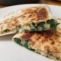 Quesadillas met witte bonen en spinazie