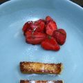 Wentelteefjes met aardbeien