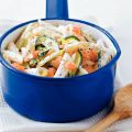 Pasta met courgette en zalm